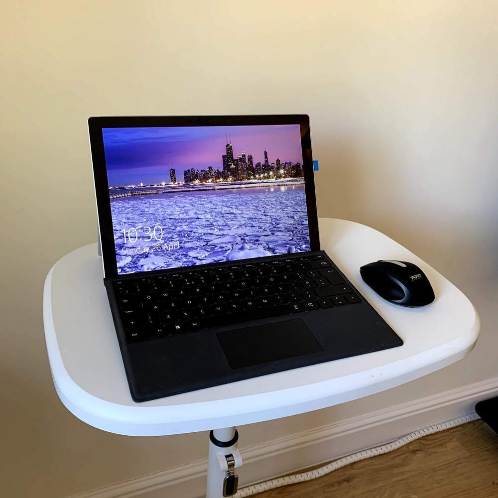 HW Mini Laptop Table